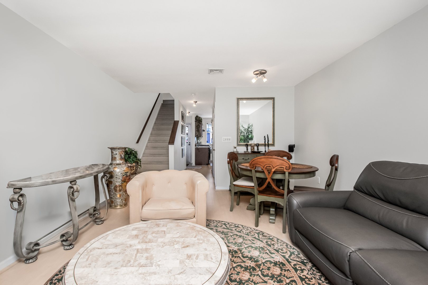 8 Davids Lane Photo 5