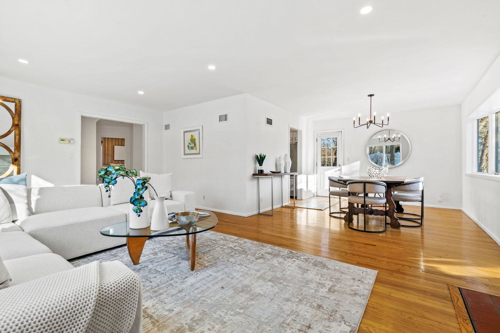 196 Old Army Road Photo 6