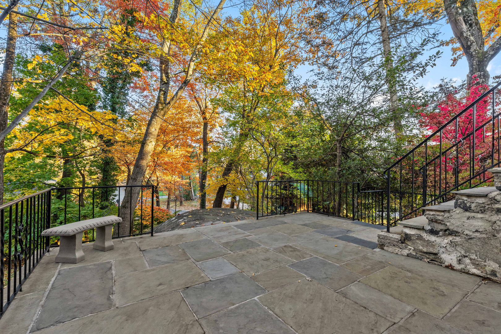 196 Old Army Road Photo 29