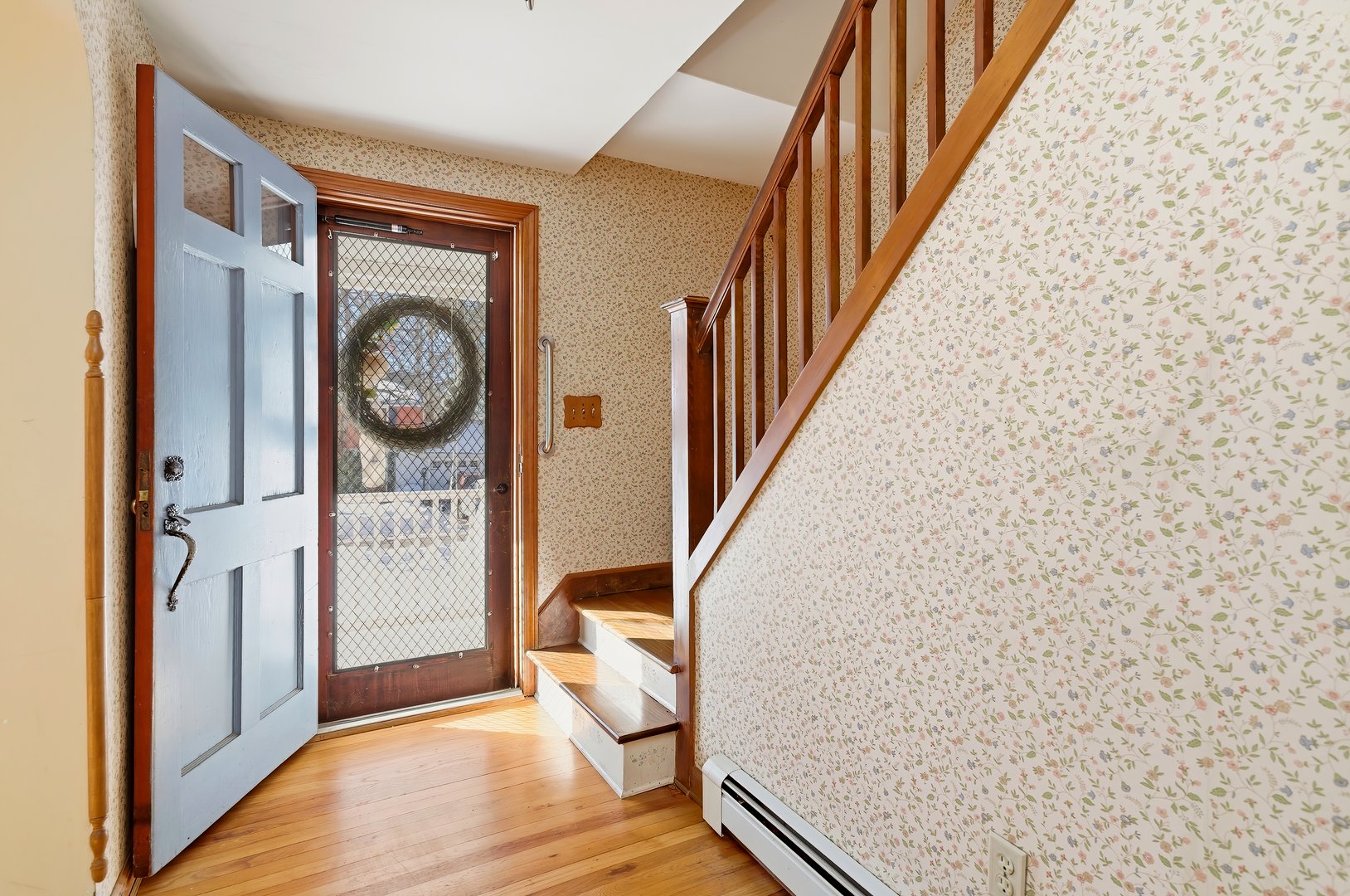 98 Wheeler Lane Photo 6