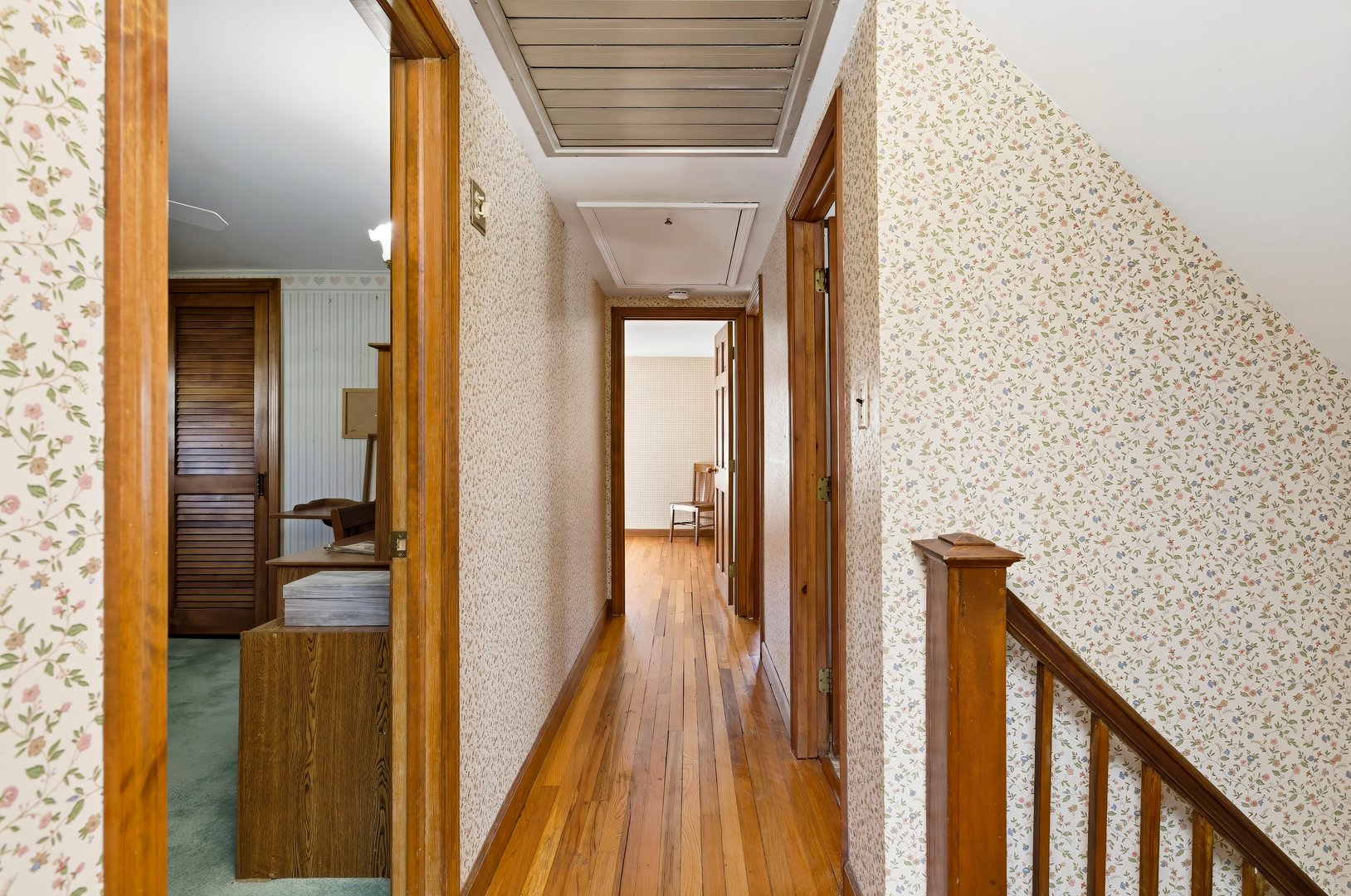 98 Wheeler Lane Photo 24