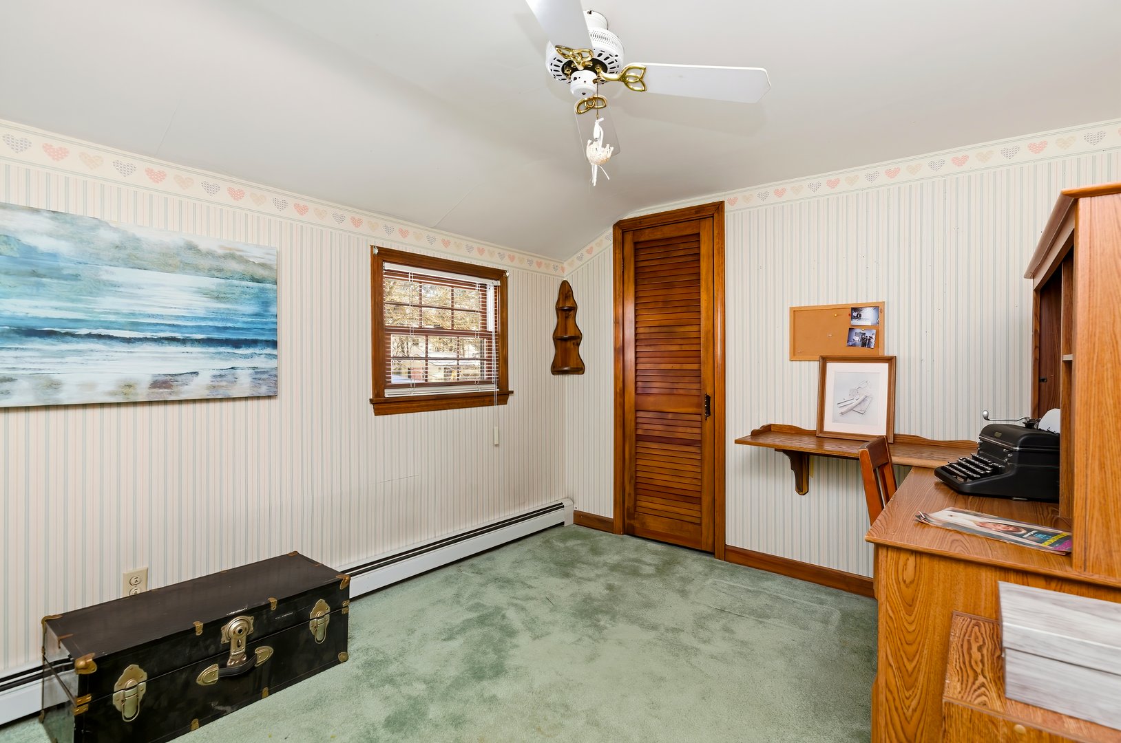 98 Wheeler Lane Photo 32