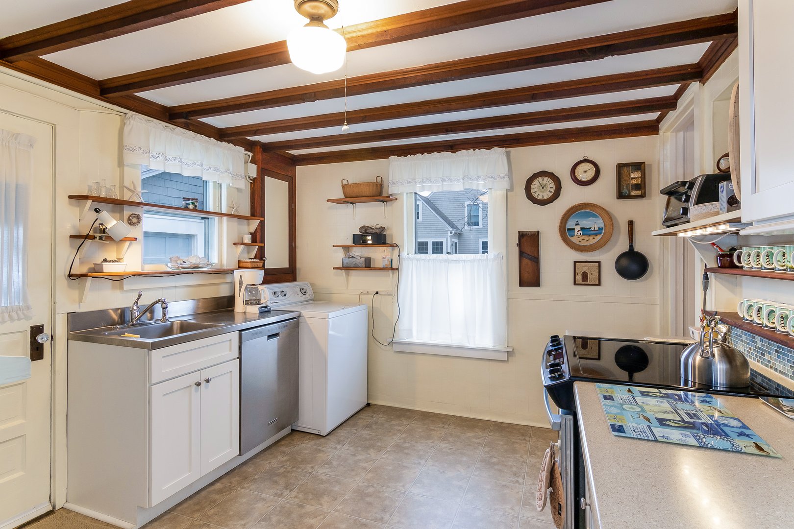 122 Taylor Avenue Photo 14
