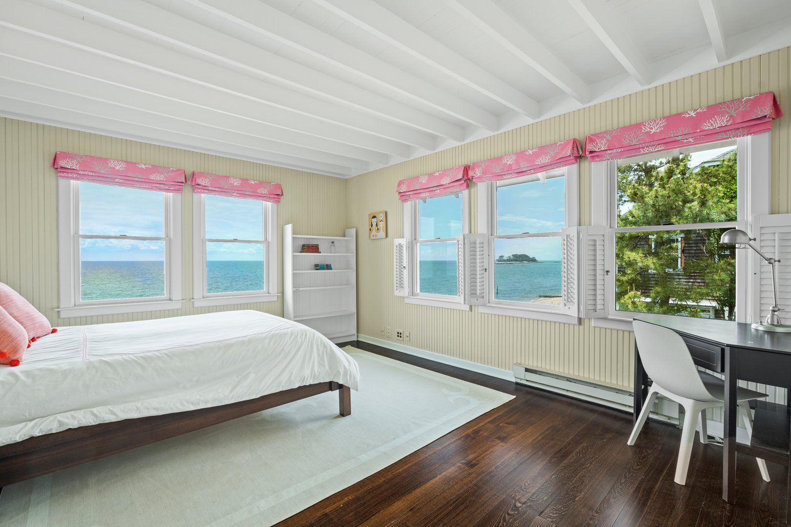 118 Middle Beach Road Photo 17