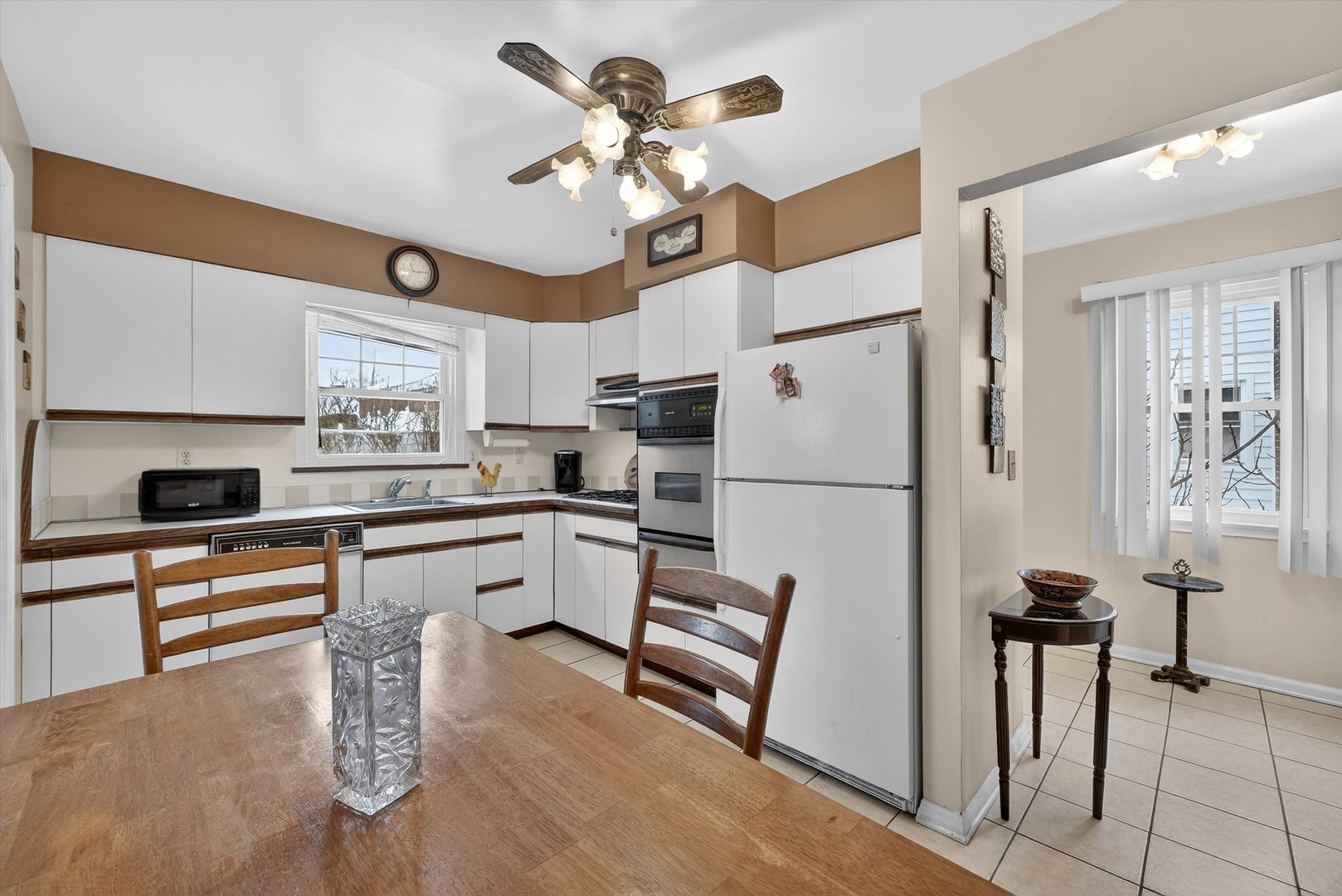 40 Aka 38 Grange Avenue Photo 6