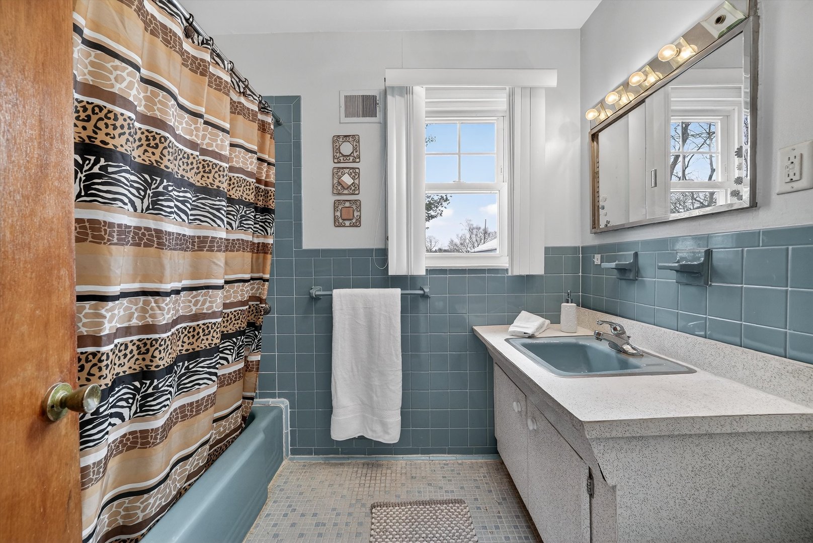 40 Aka 38 Grange Avenue Photo 16