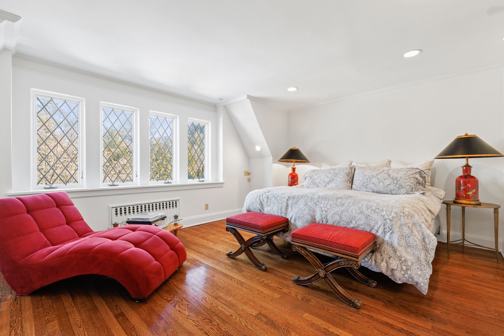 46 Fenimore Road Photo 16