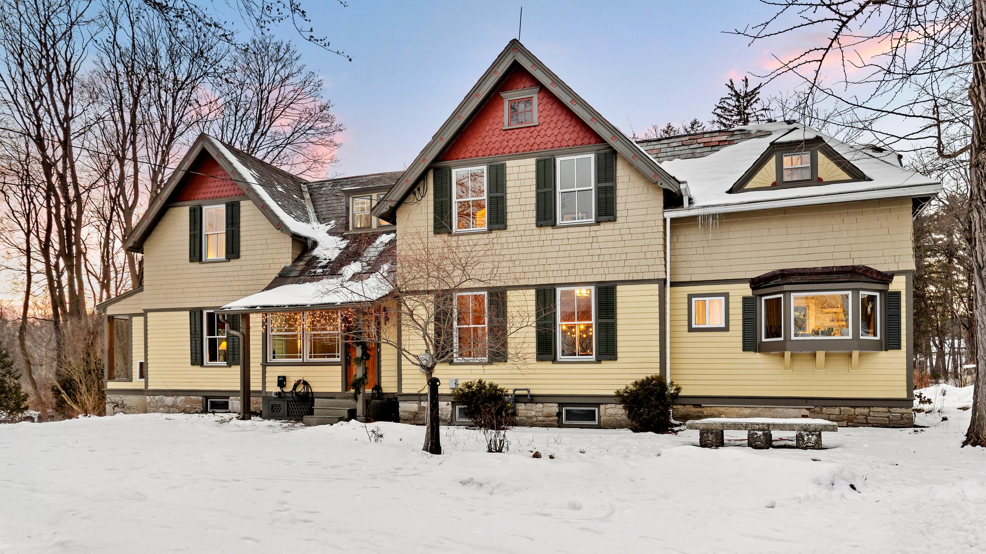 220 Kemble St Photo 41