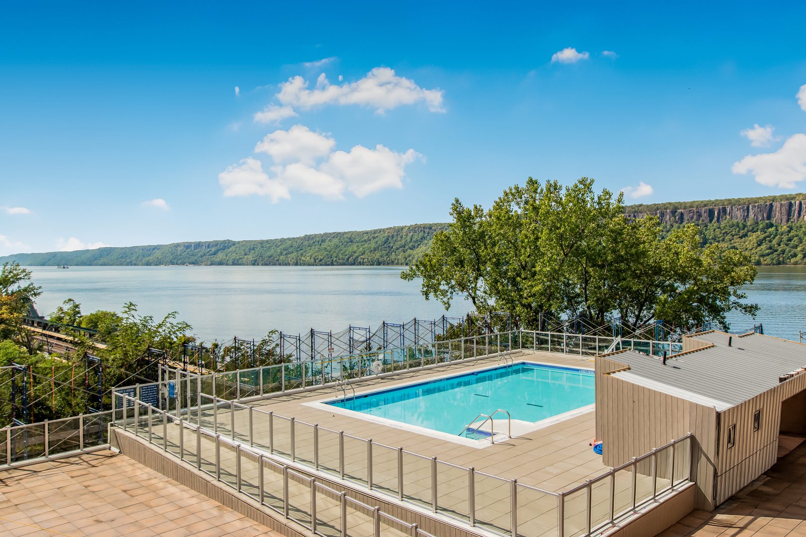 1155 Warburton Avenue  #6H Photo 15