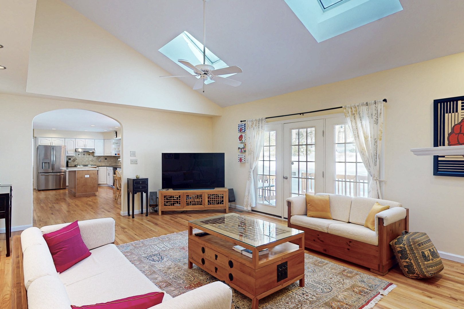 183 Coachmans Drive Photo 16