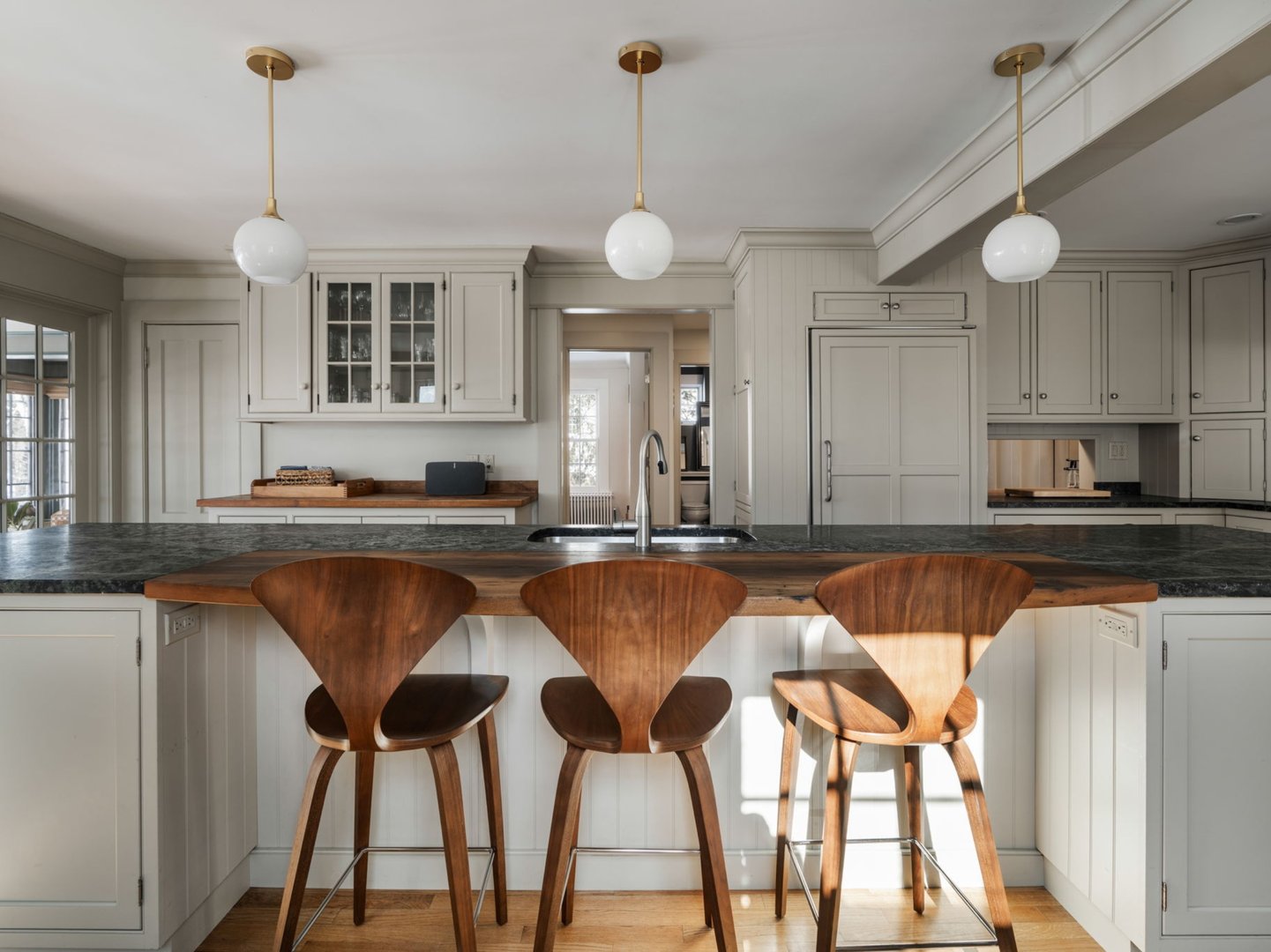 44 South Street Photo 7