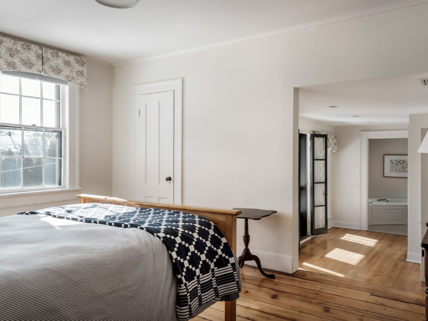 44 South Street Photo 23