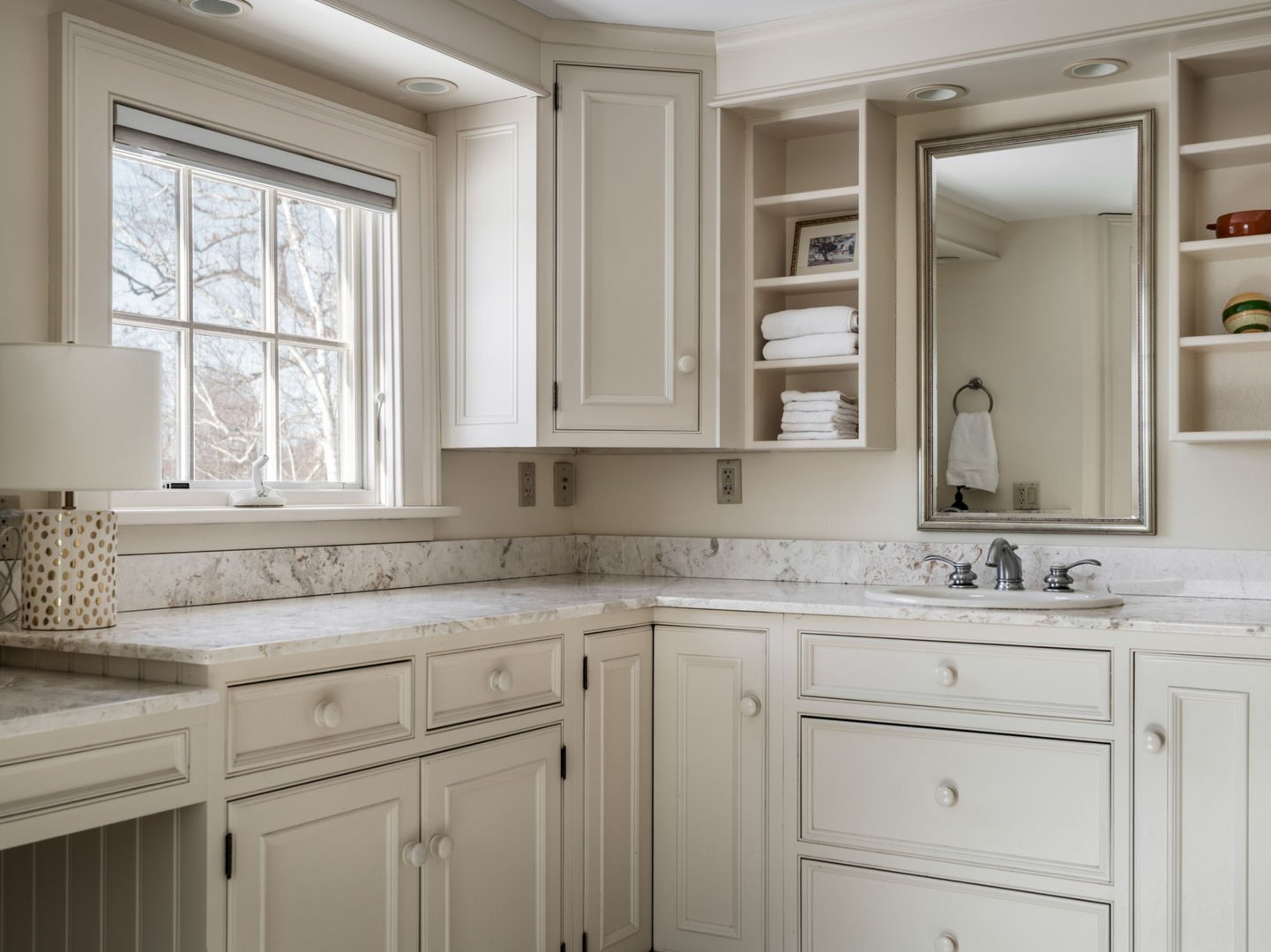 44 South Street Photo 29