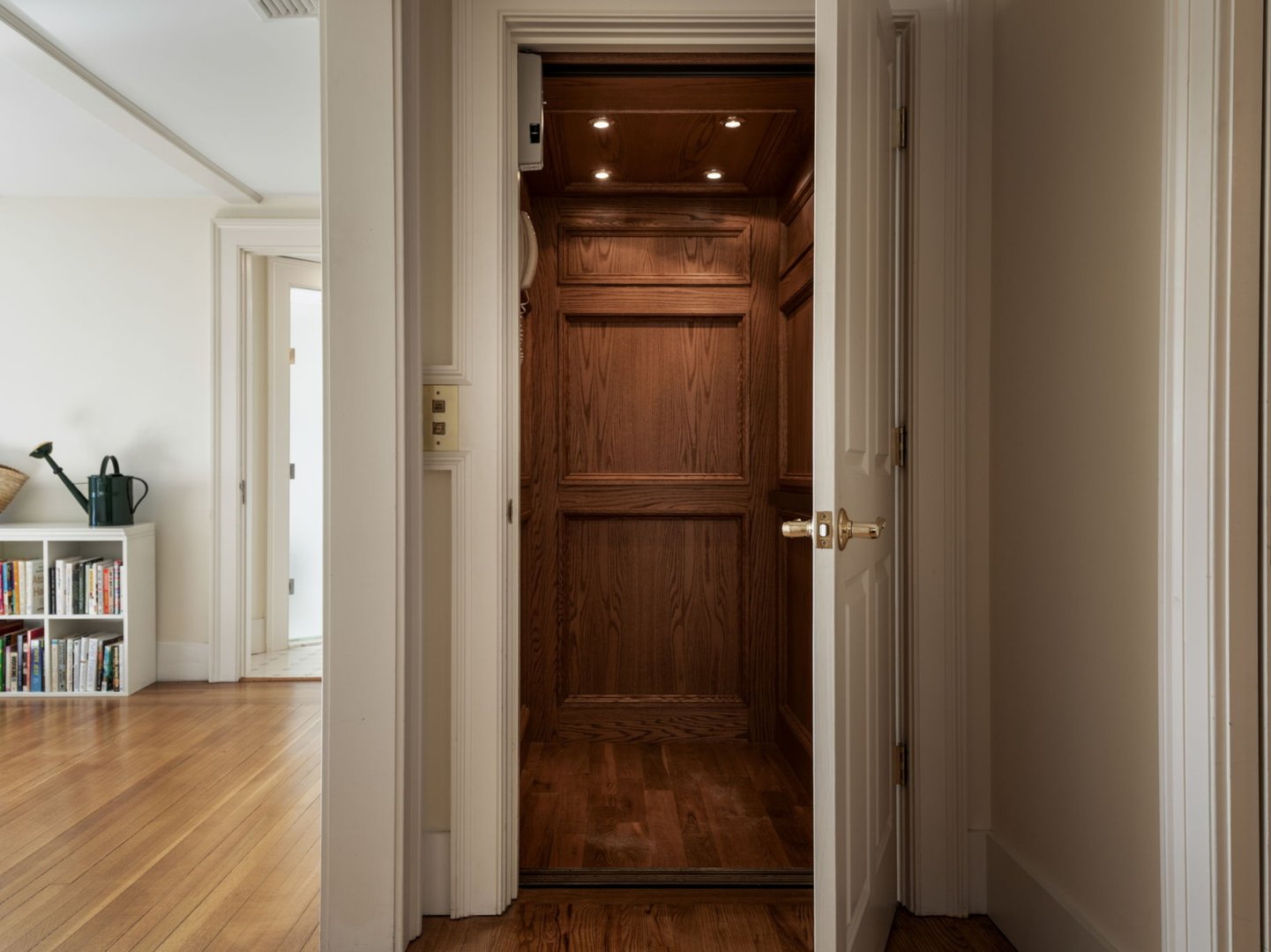 44 South Street Photo 32