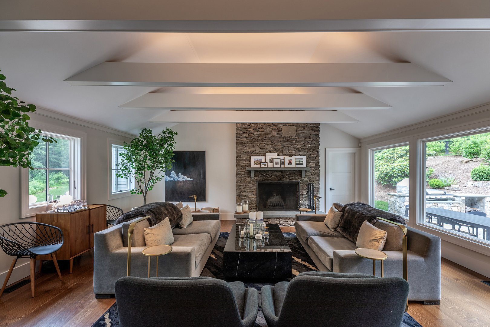 176 Apple Lane Photo 9