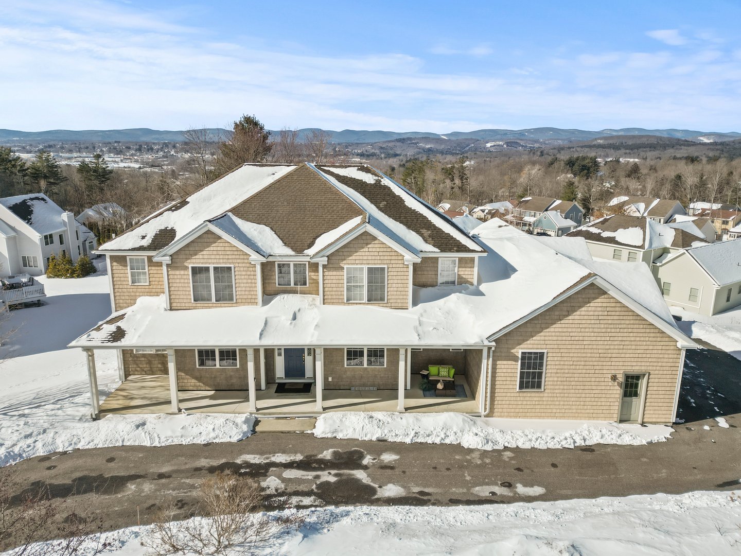 127 Pinecrest Dr Photo 3