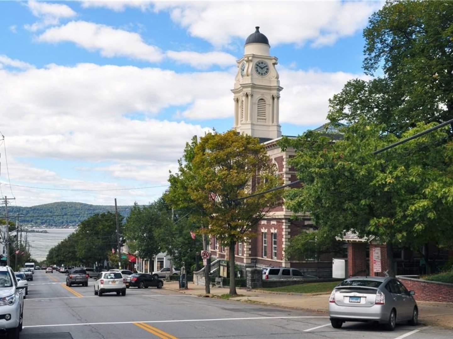 1 S Astor Street  #304 Photo 16