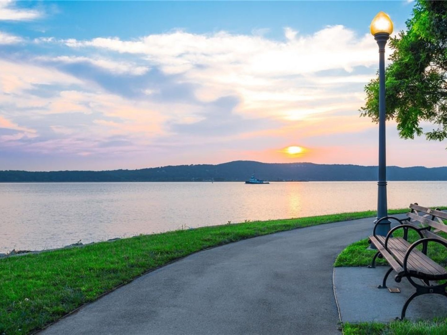 1 S Astor Street  #304 Photo 18