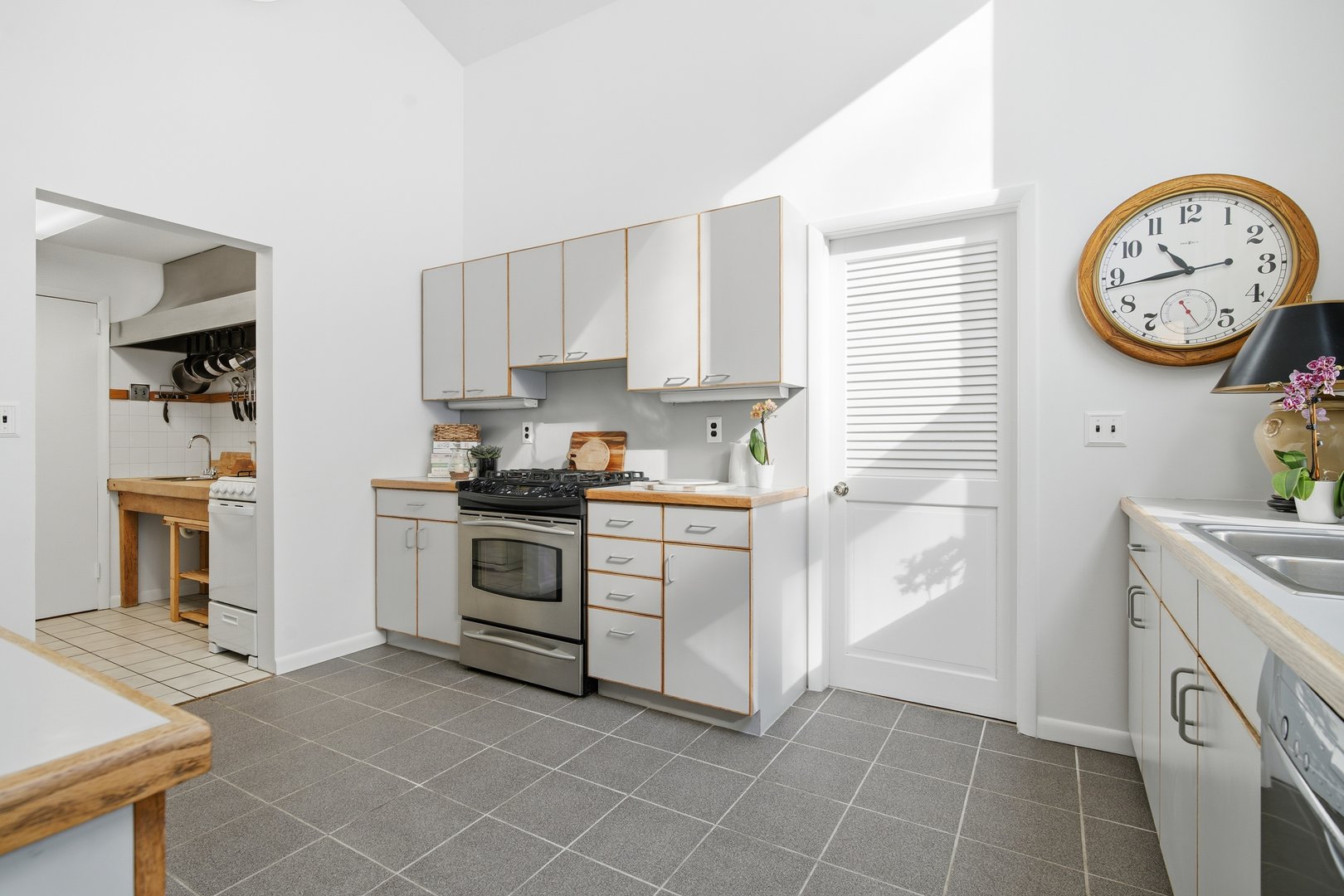 23 Ferdon Avenue Photo 14