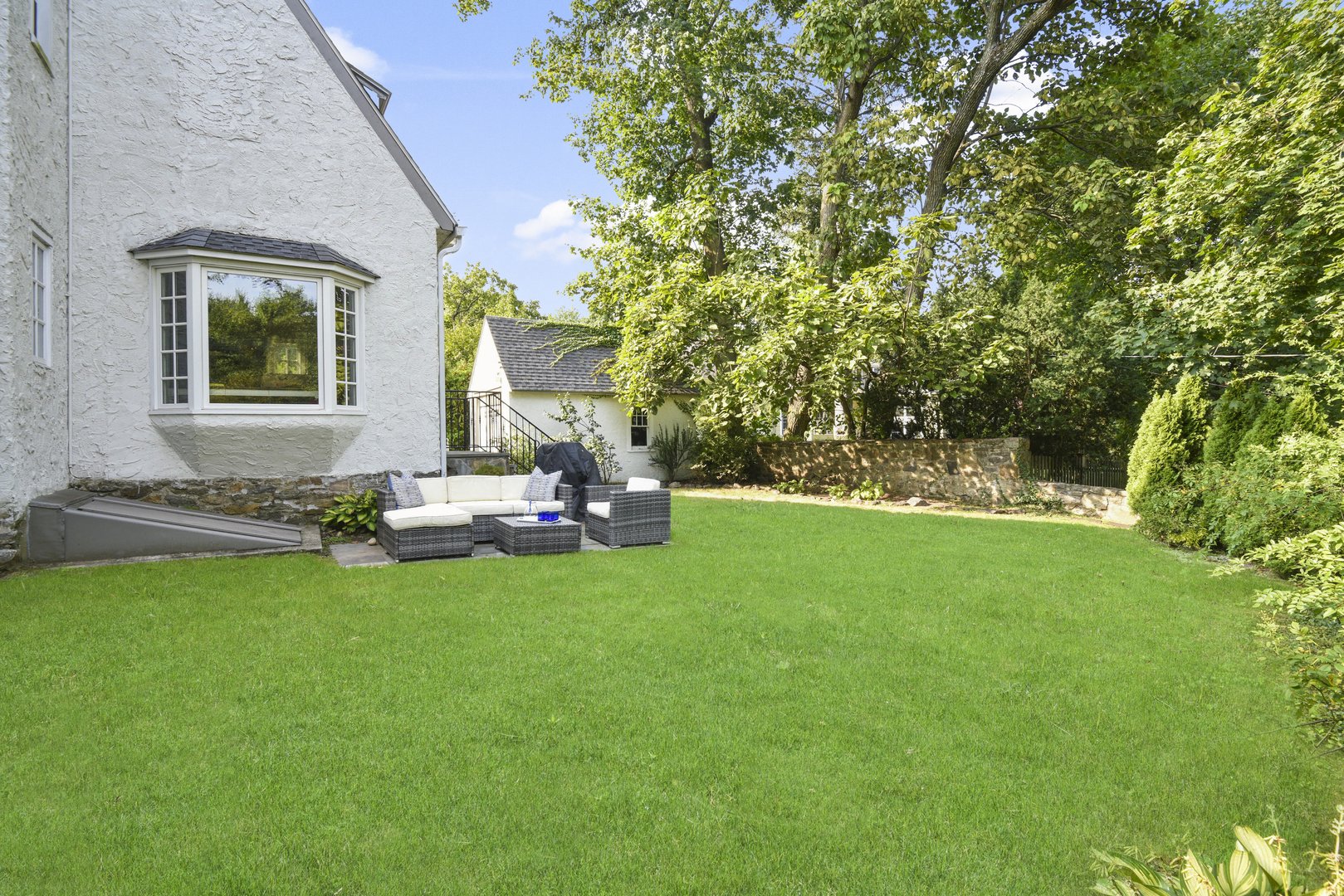 23 Lyons Place Photo 35