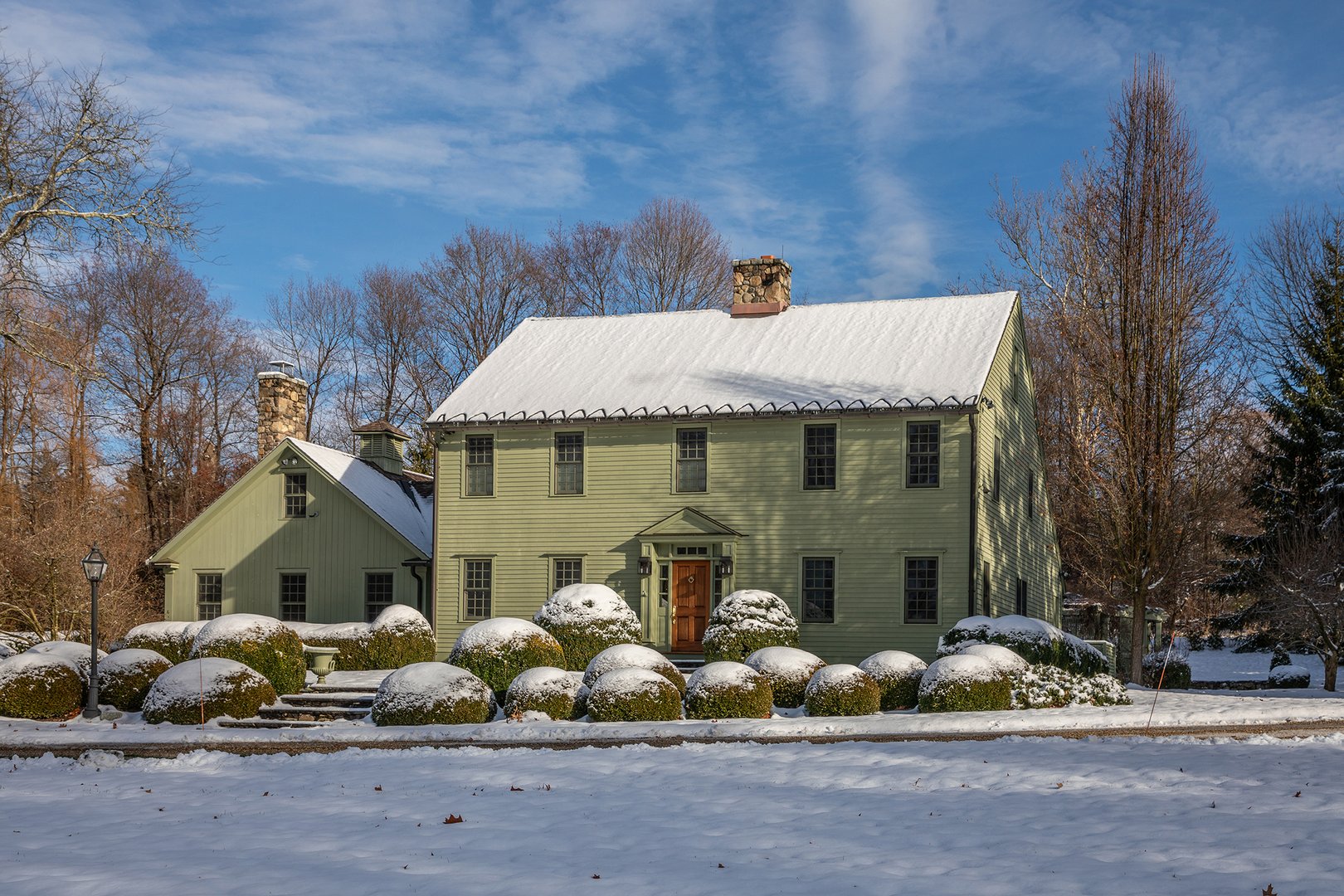 2 Great Elm Drive Photo 2