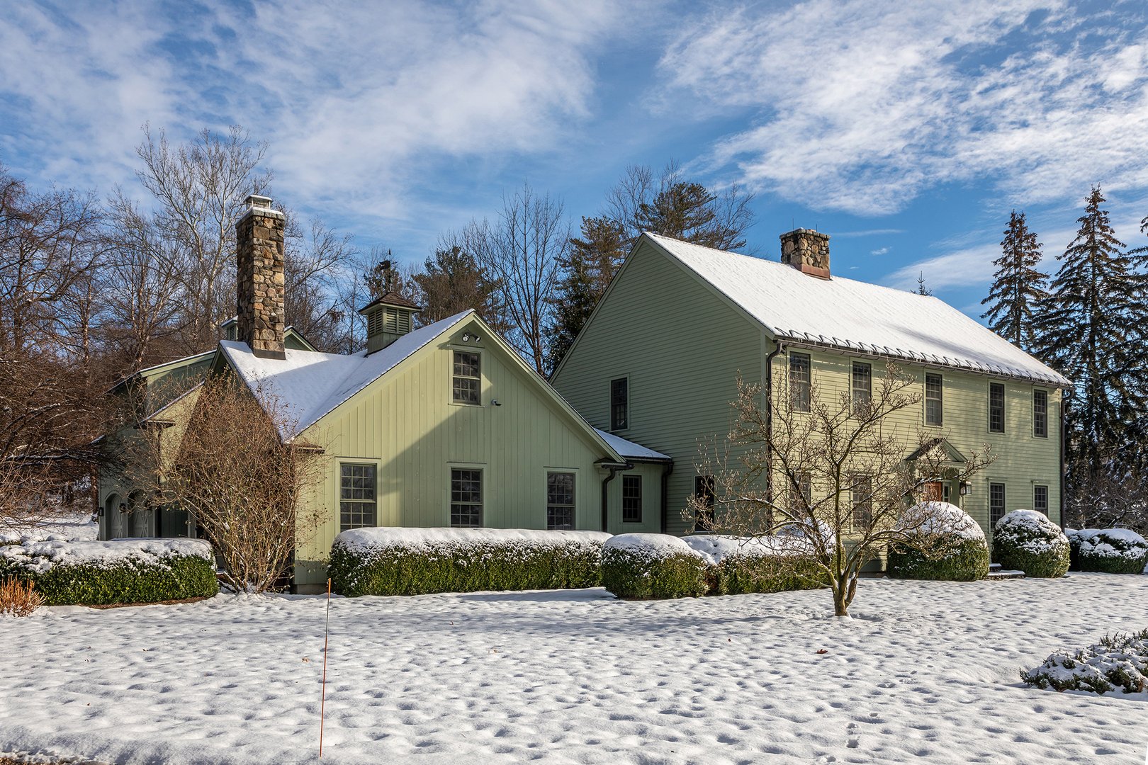 2 Great Elm Drive Photo 1