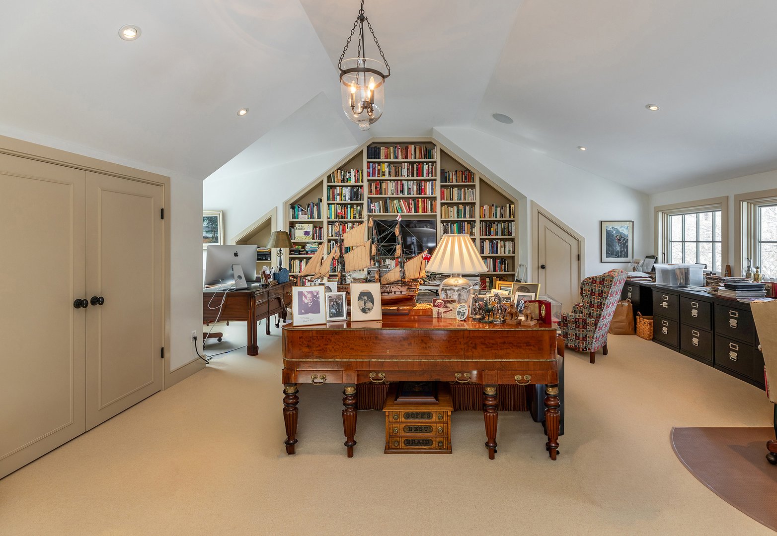 2 Great Elm Drive Photo 21