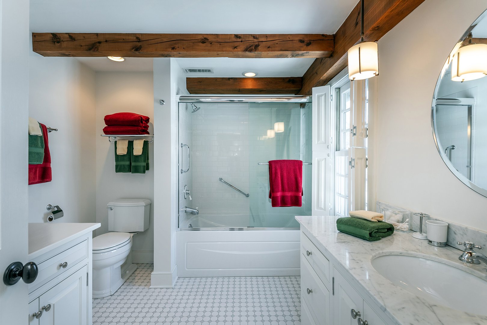 2 Great Elm Drive Photo 27