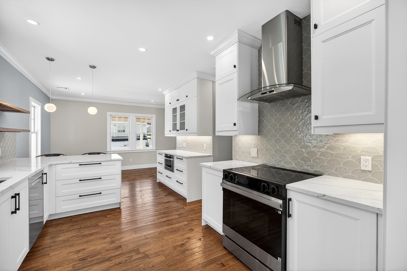 11 Roselle Avenue Photo 11