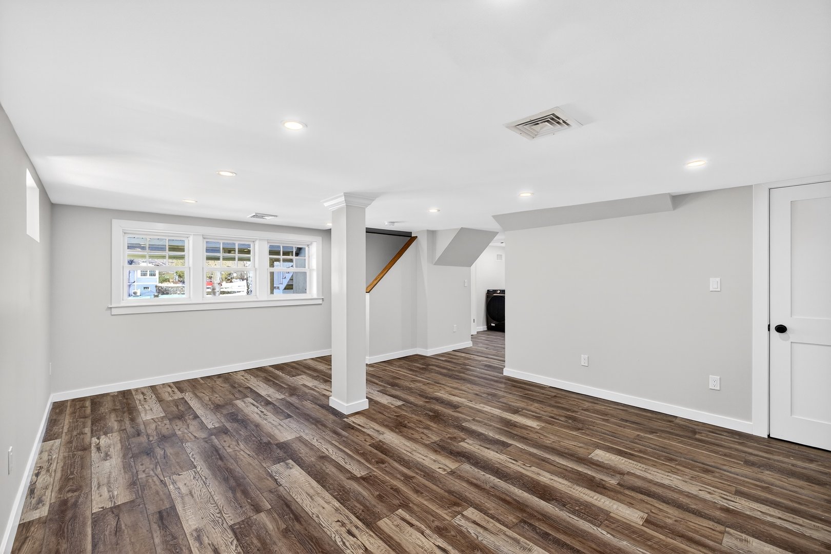 11 Roselle Avenue Photo 26