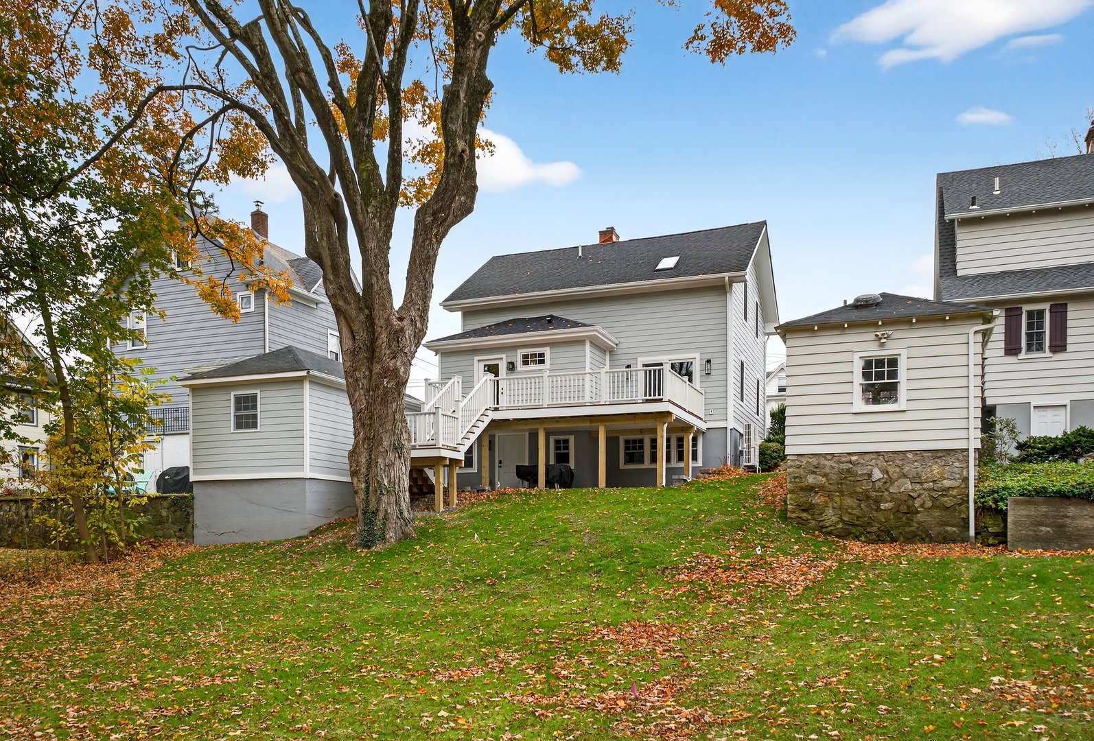 11 Roselle Avenue Photo 35