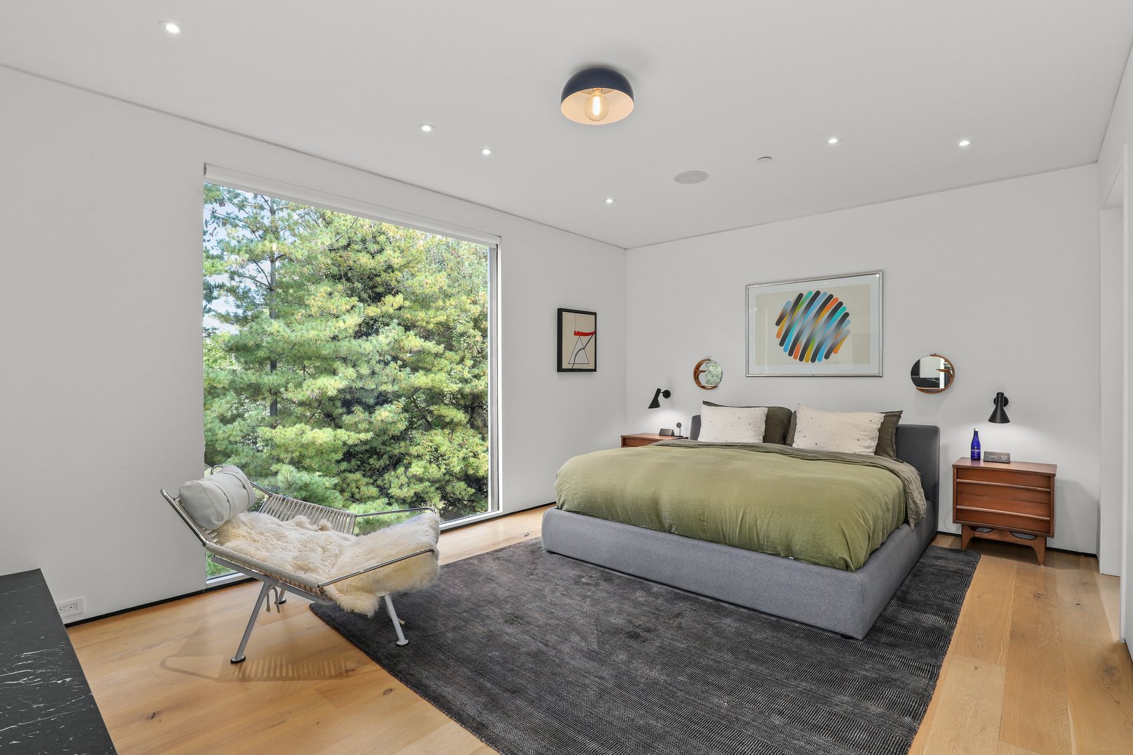 95 N Broadway Photo 18