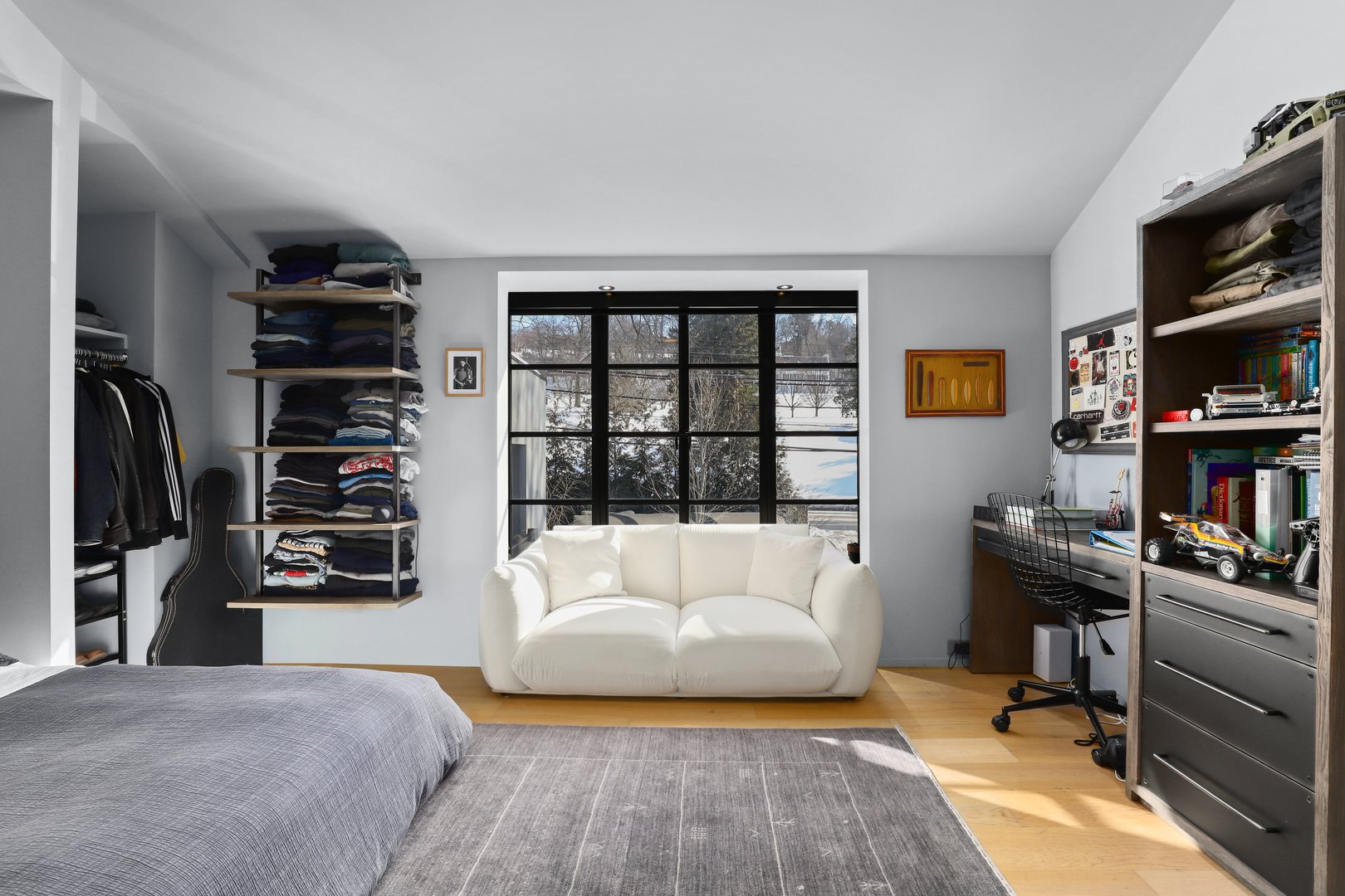 95 N Broadway Photo 24