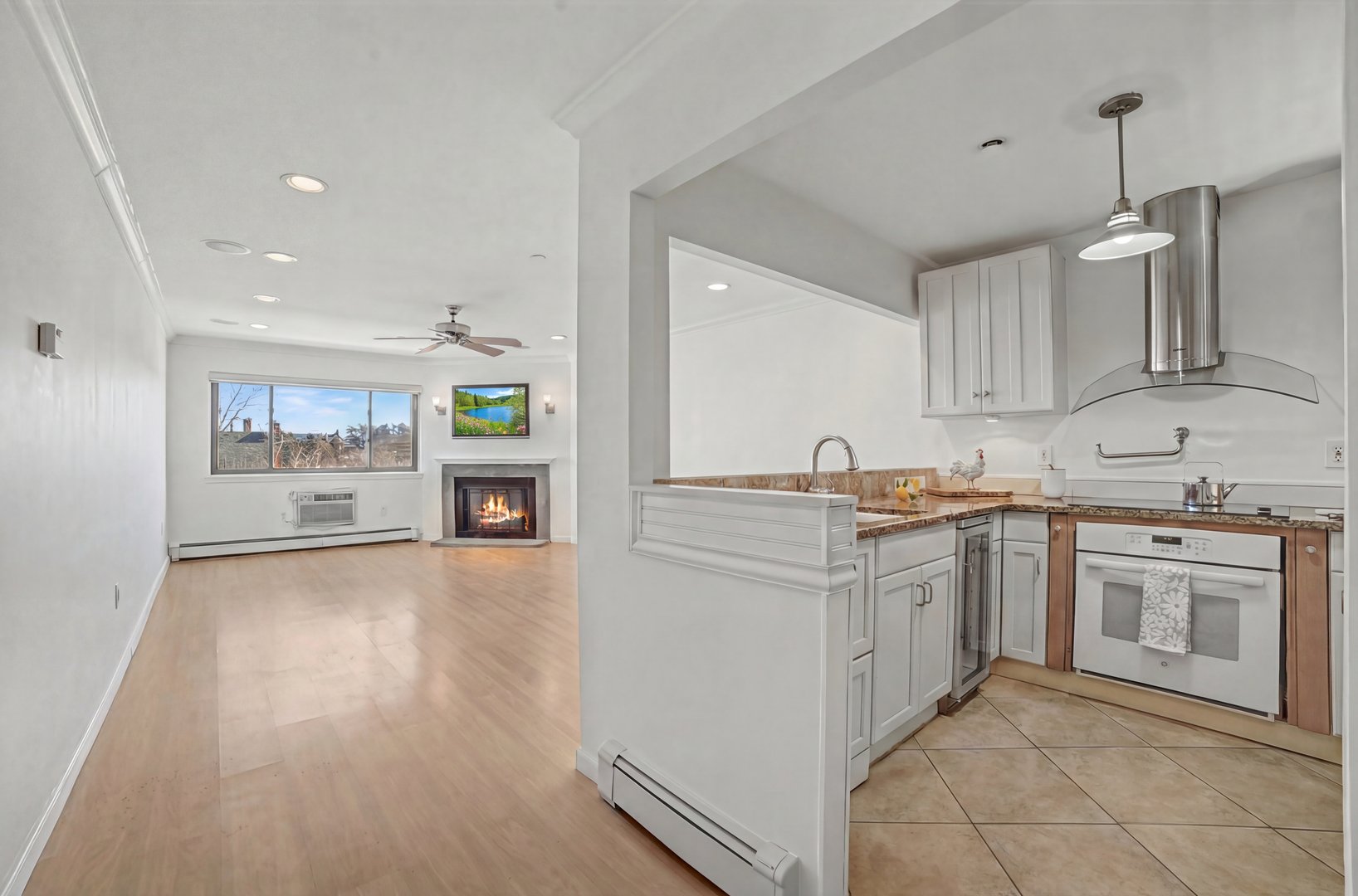 50 Dekalb Avenue  #2E Photo 3