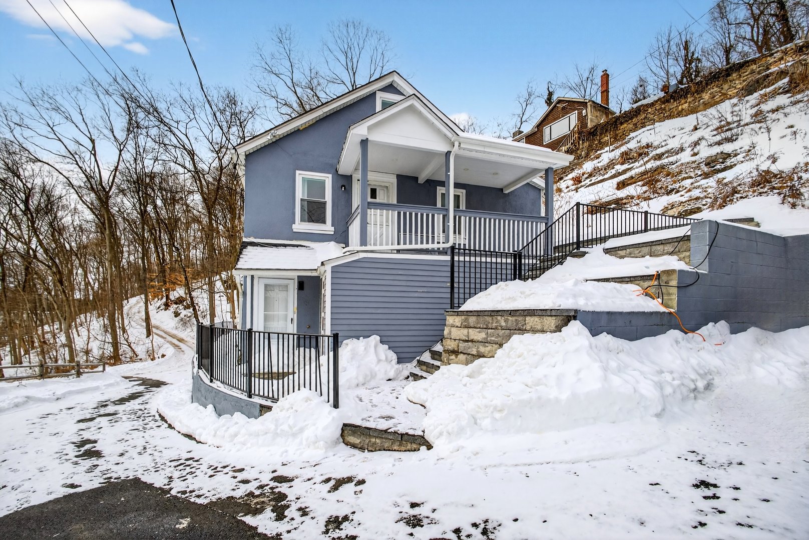 139 S Kensico Avenue Photo 1