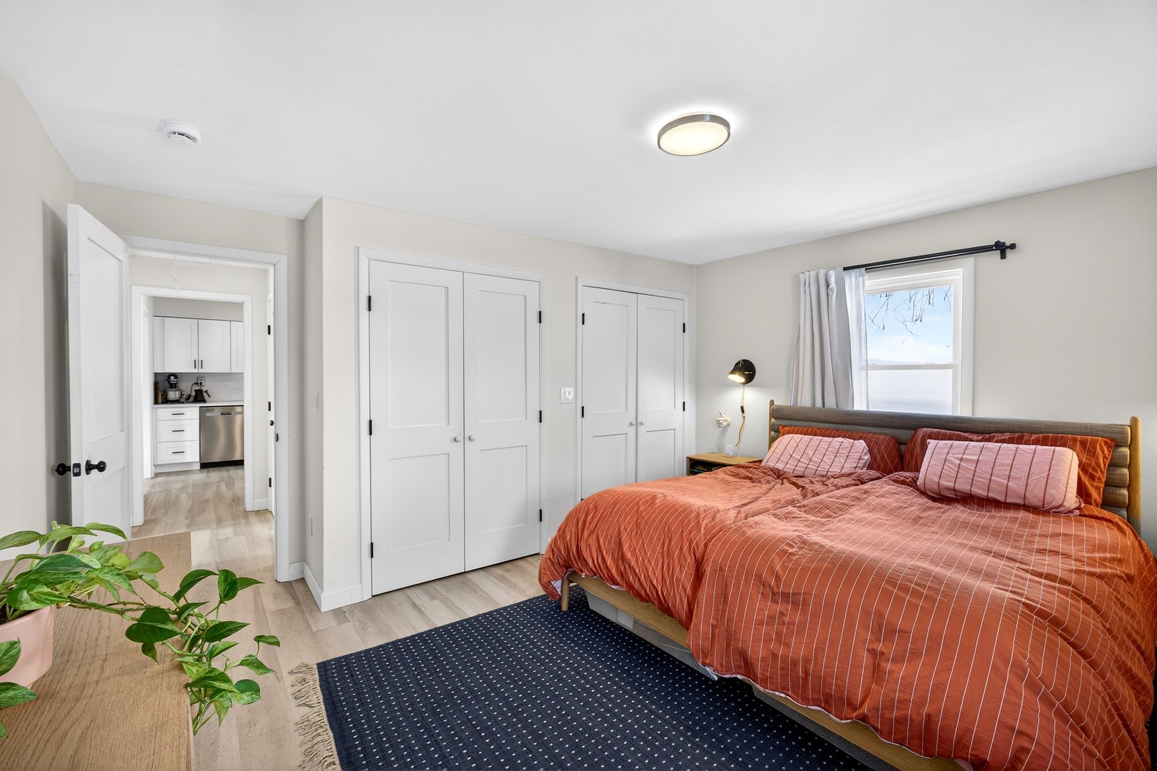 139 S Kensico Avenue Photo 8