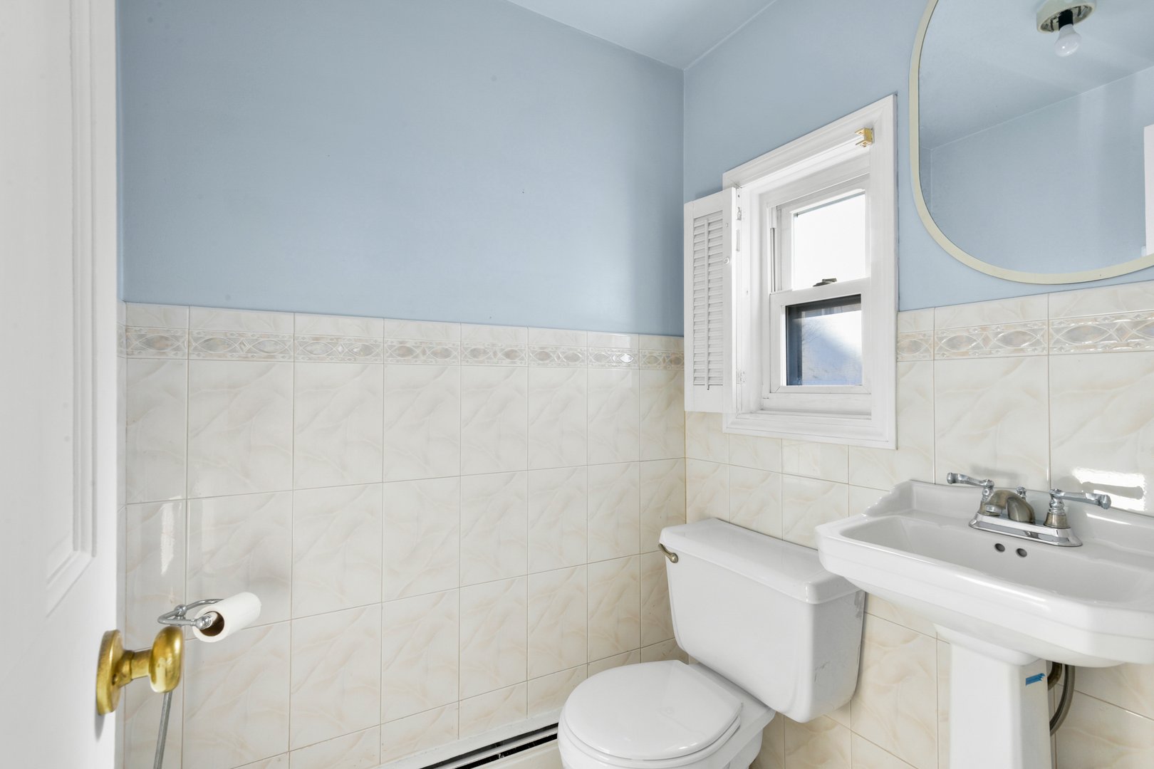 156 Madison Street Photo 7