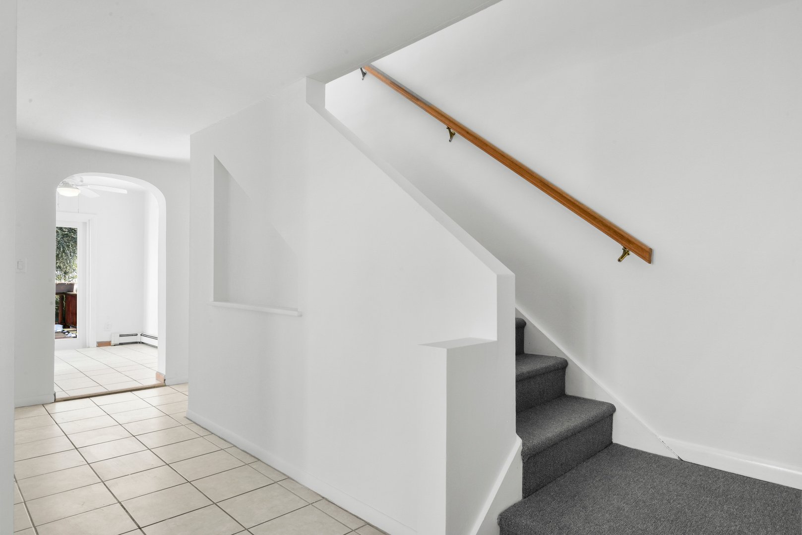 156 Madison Street Photo 8