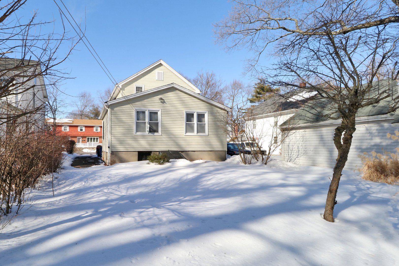 10 Keith Street Photo 2