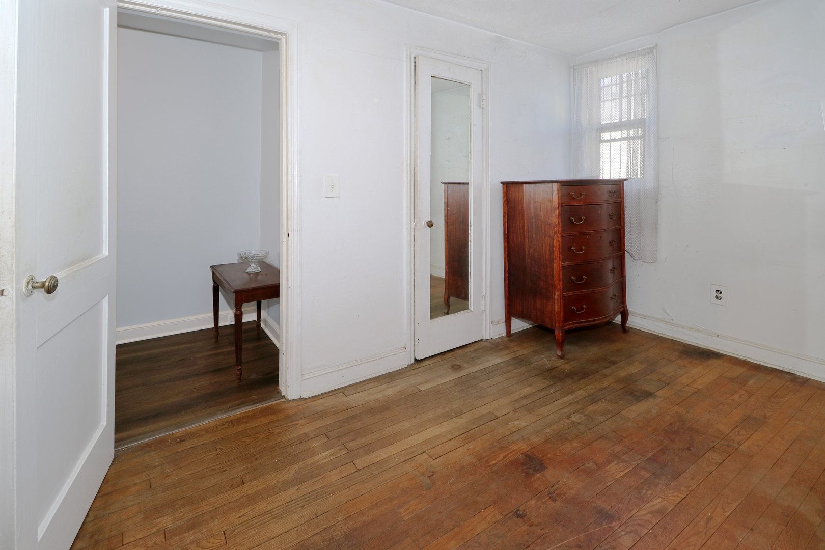 10 Keith Street Photo 12