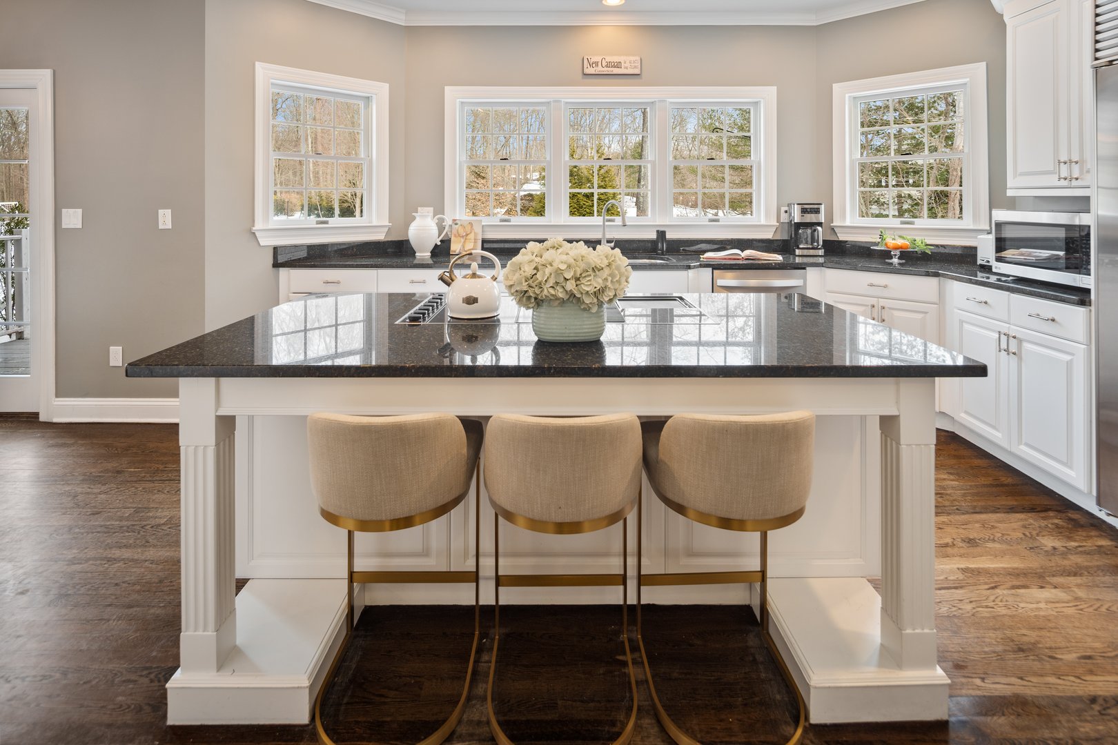 792 North Wilton Road Photo 11