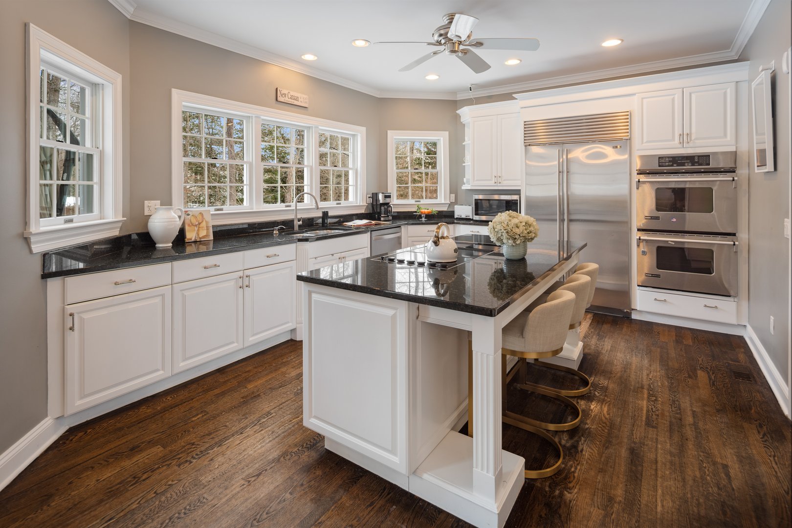 792 North Wilton Road Photo 14