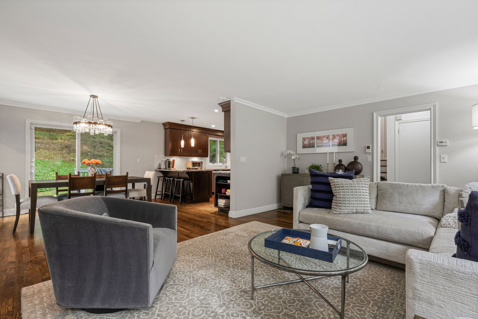 86 Seven Bridges Road Photo 6