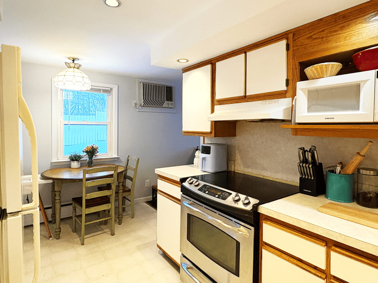 51 Birchwood Road Photo 8