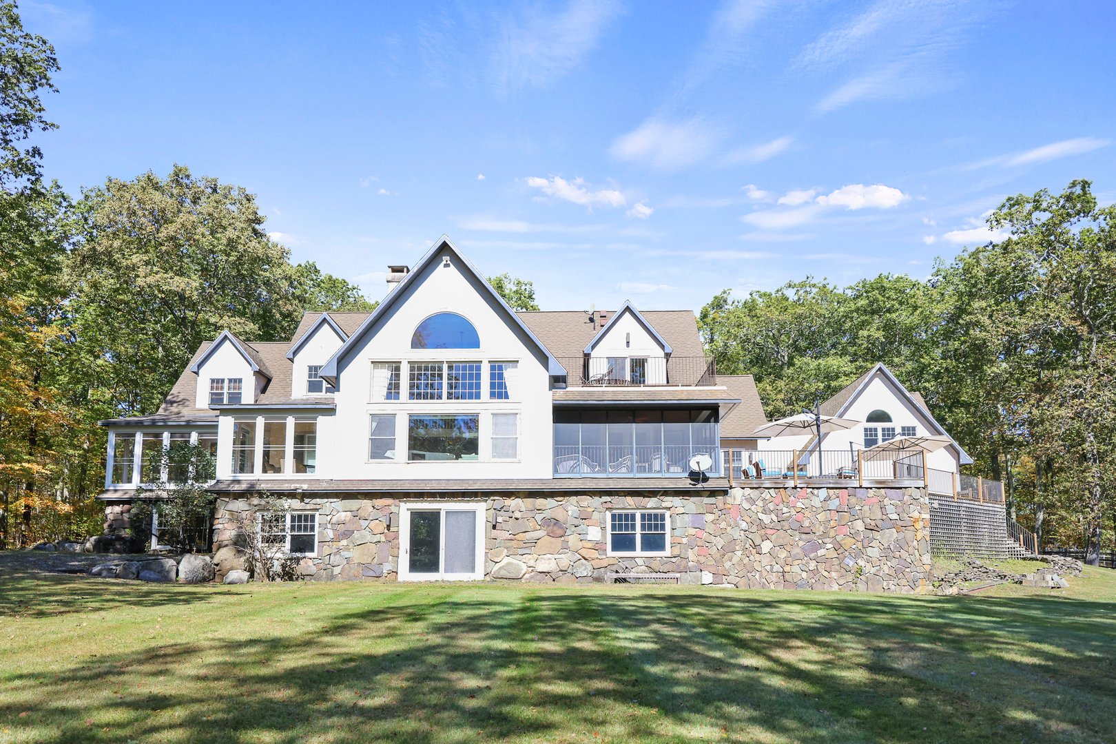 36 Millard Rd Photo 8