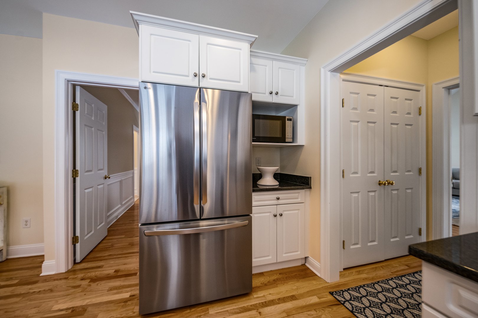 2111 Jennifers Drive Photo 8