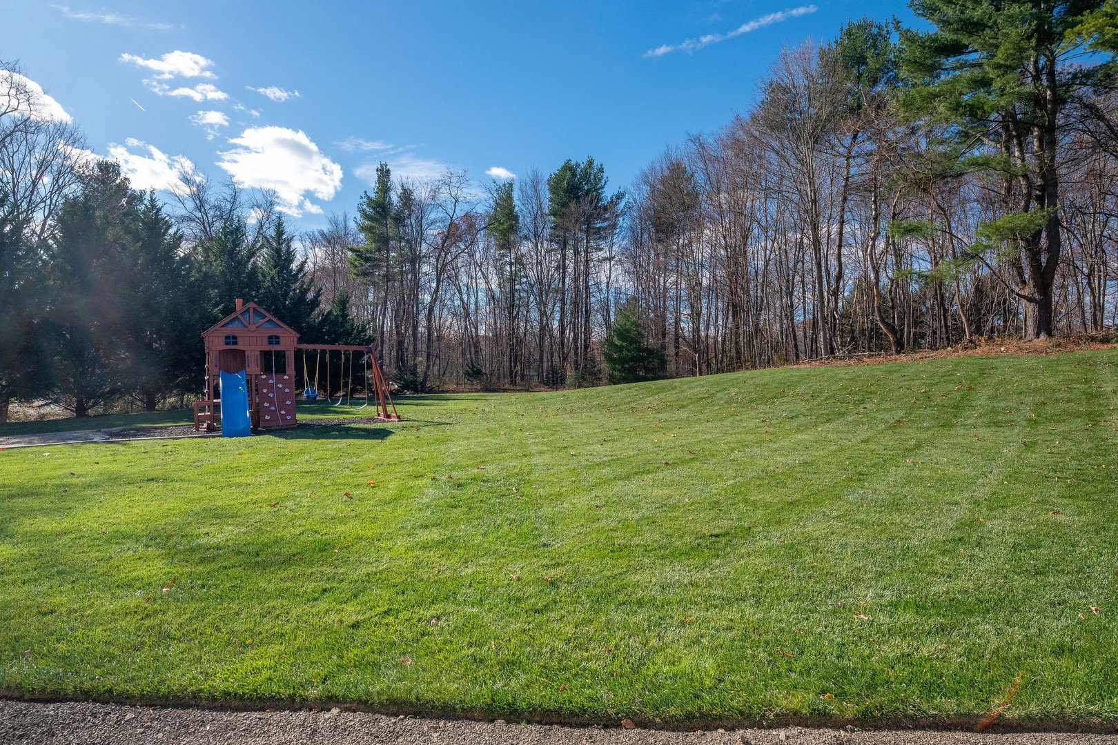 2111 Jennifers Drive Photo 30