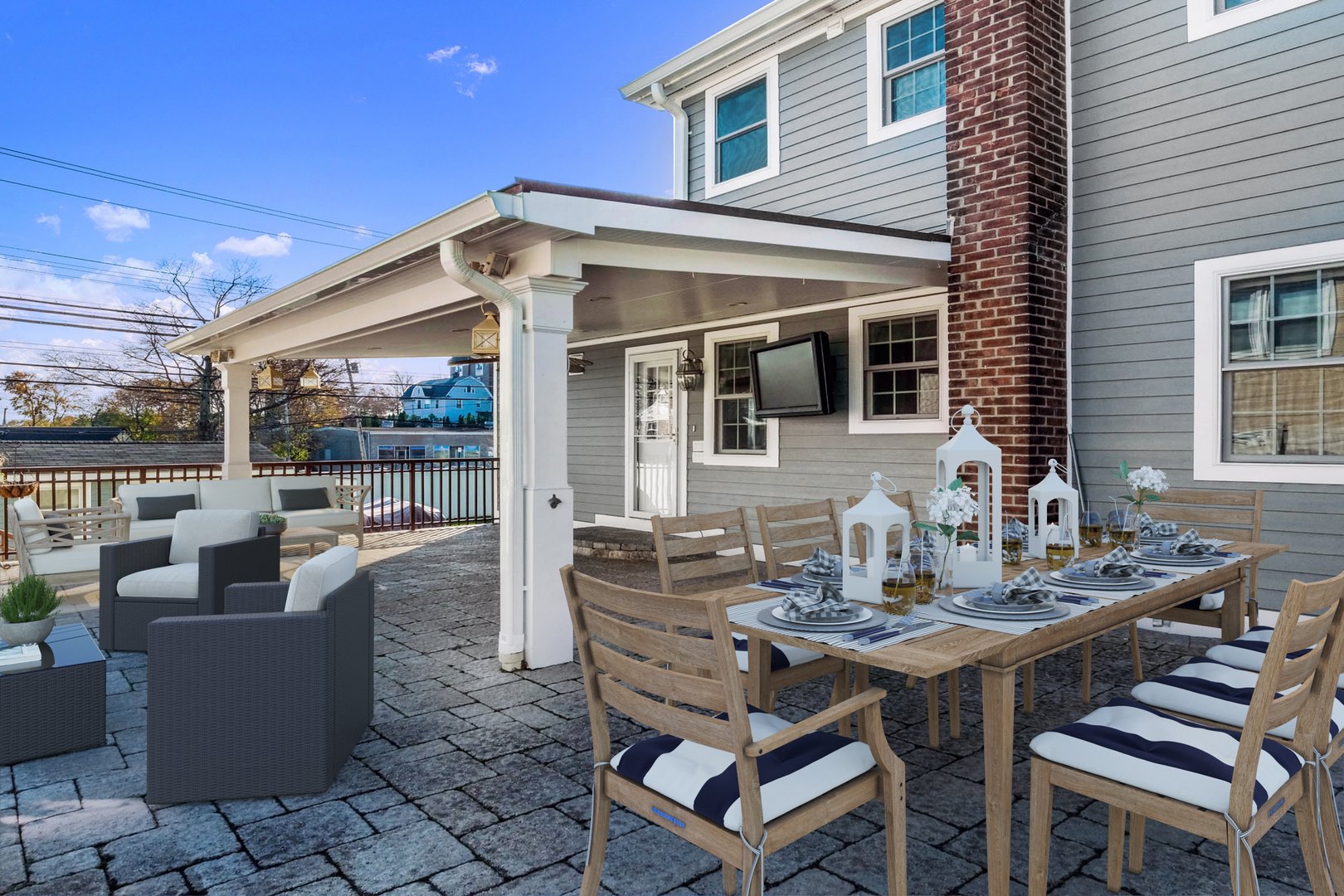 111 Frank Avenue Photo 14