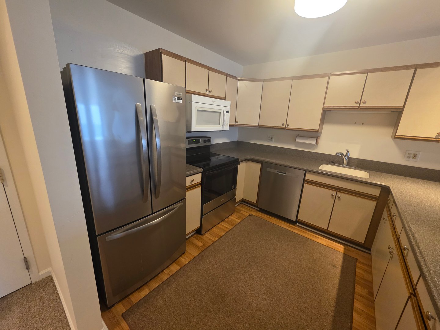 136 Deer Hill Avenue  #308 Photo 1