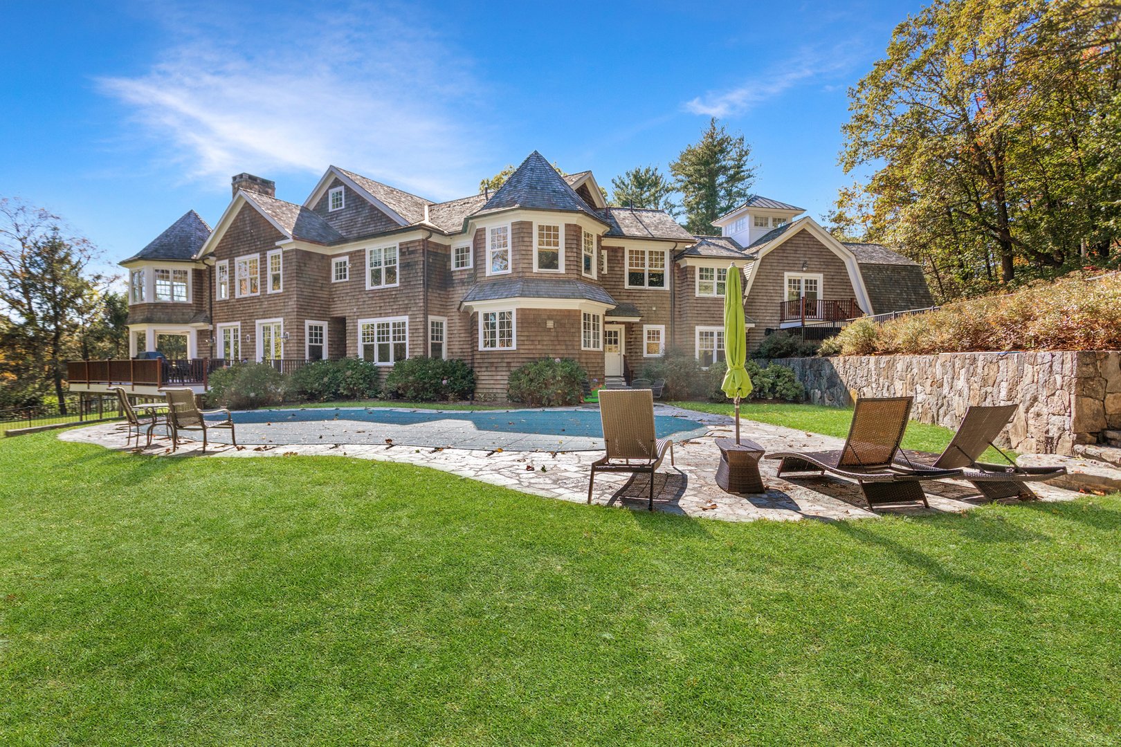 278 North Avenue Photo 3